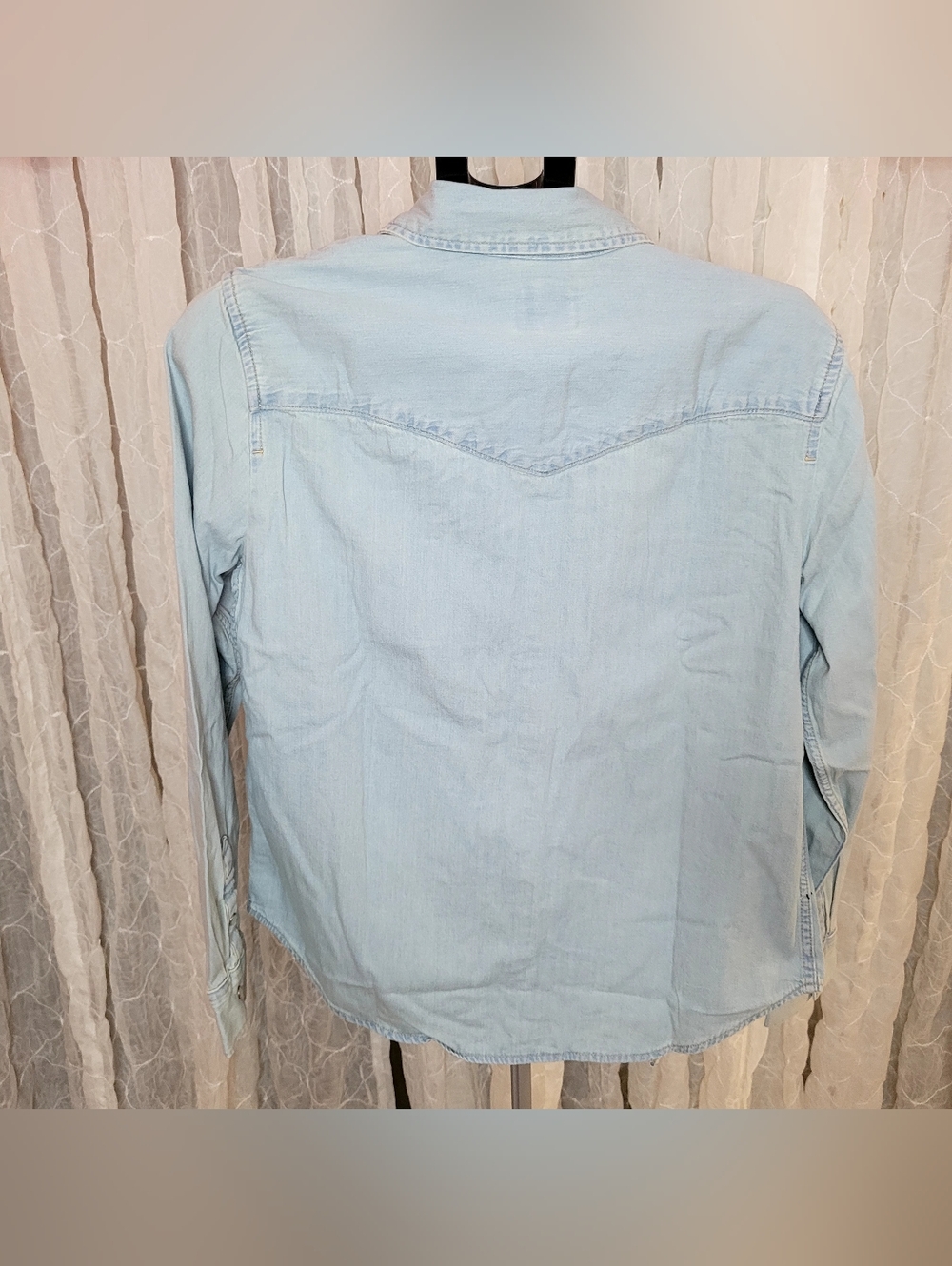 Levi's Light Wash Denim Western Snap Button Down Shirt 100% Cotton Shacket - Picture 7 of 14